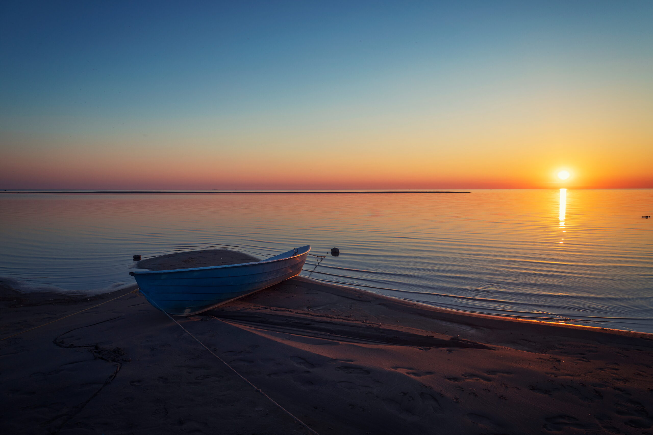 Vene auringonlaskussa